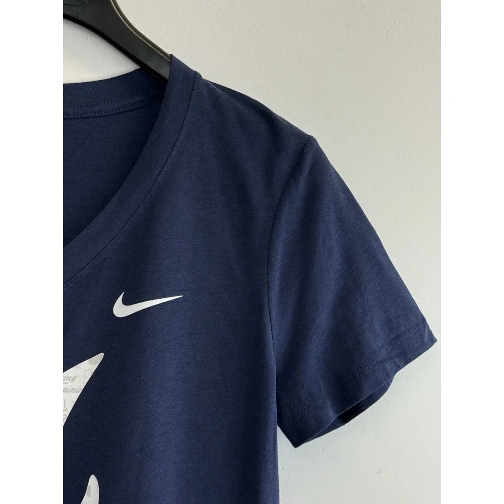 The Nike Tee Women's S Atlanta Braves T-Shirt Spring Training Sarasota V- Neck‎